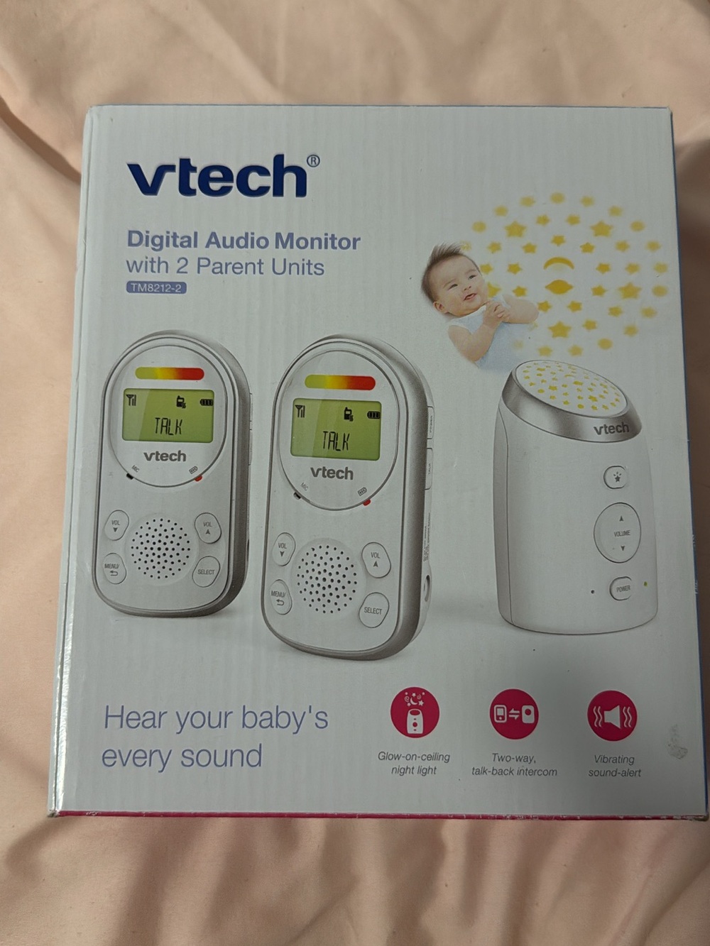 VTech White Digital Audio Monitor with 2 Parent Units